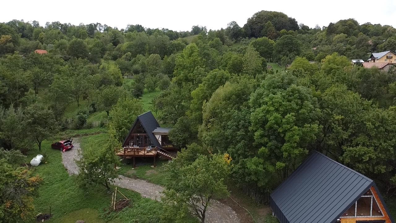 Vedere aeriană Sătucul Verde — proprietate Secăria, Prahova